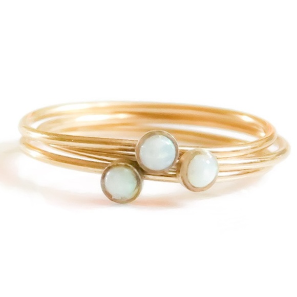 Moodtherapy Jewelry - Gold White Fire Opal Ring